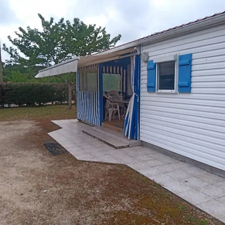 别墅 - Decouvrez Ce Mobil-home Sur Un Terrain Prive *